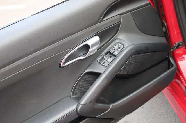 Used 2017 Porsche 718 Boxster S RWD image 23