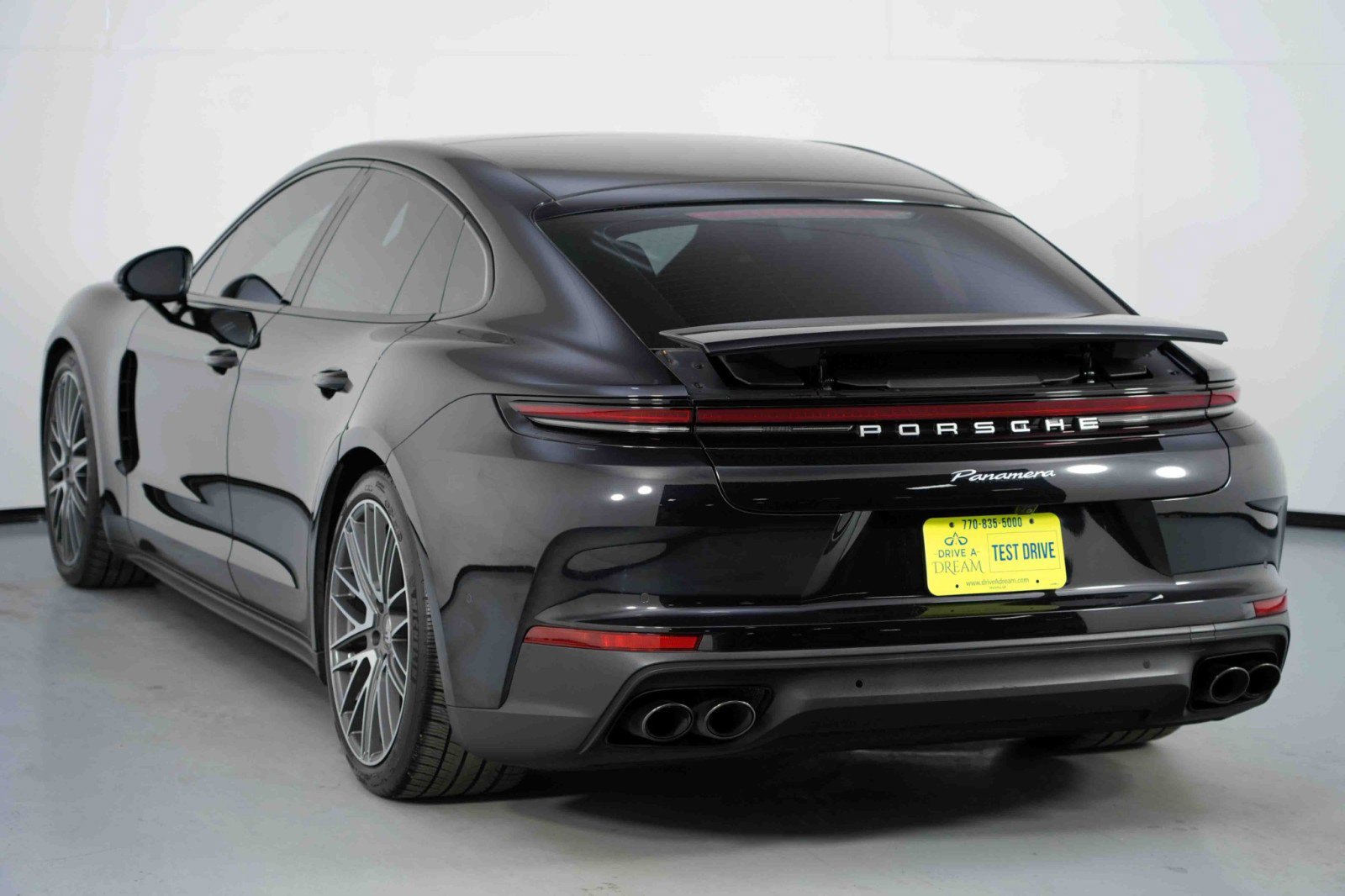 Used 2024 Porsche Panamera image 52