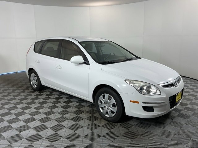 Used 2011 Hyundai Elantra GLS image 3