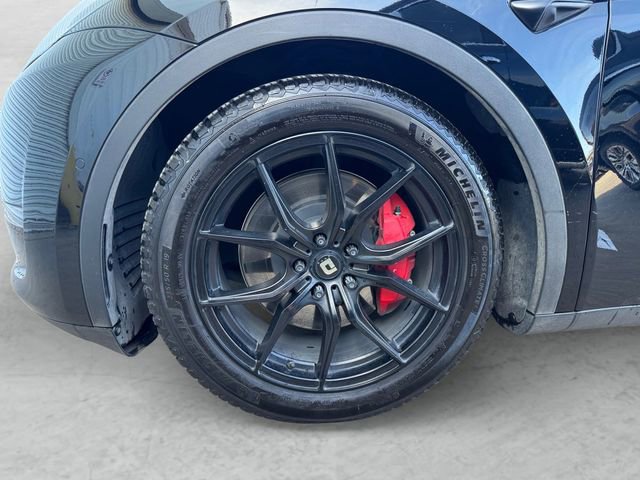 Used 2022 Tesla Model Y Performance image 23