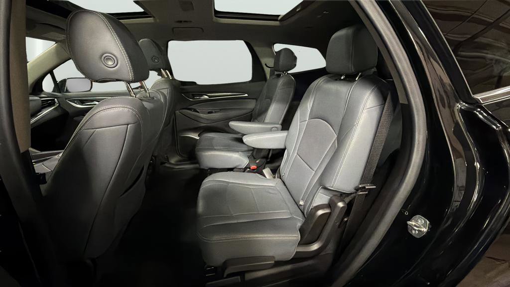 Used 2020 Buick Enclave Essence w/ Sport Touring Edition image 34