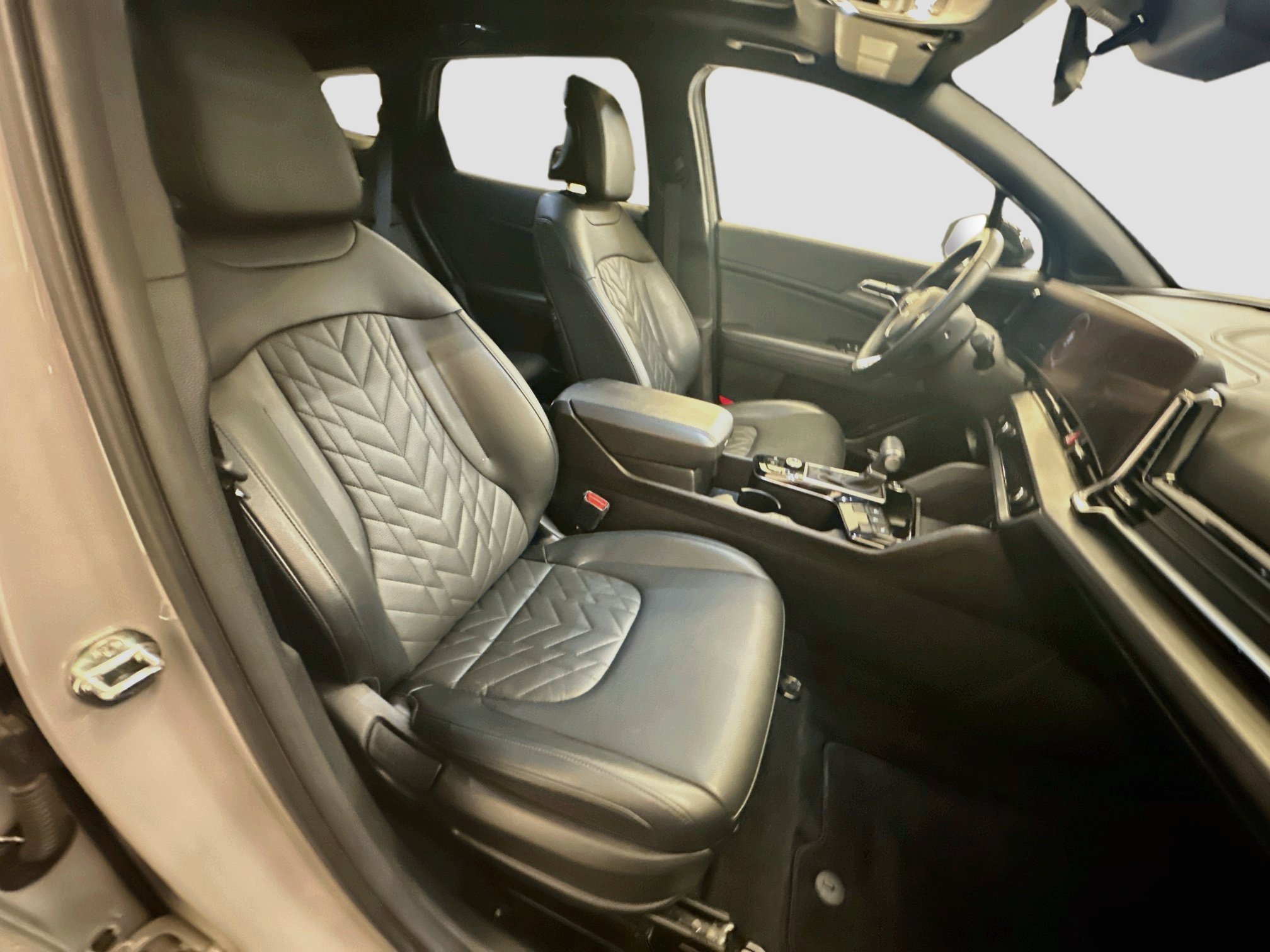 Used 2024 Kia Sportage X-Pro AWD/4WD image 34