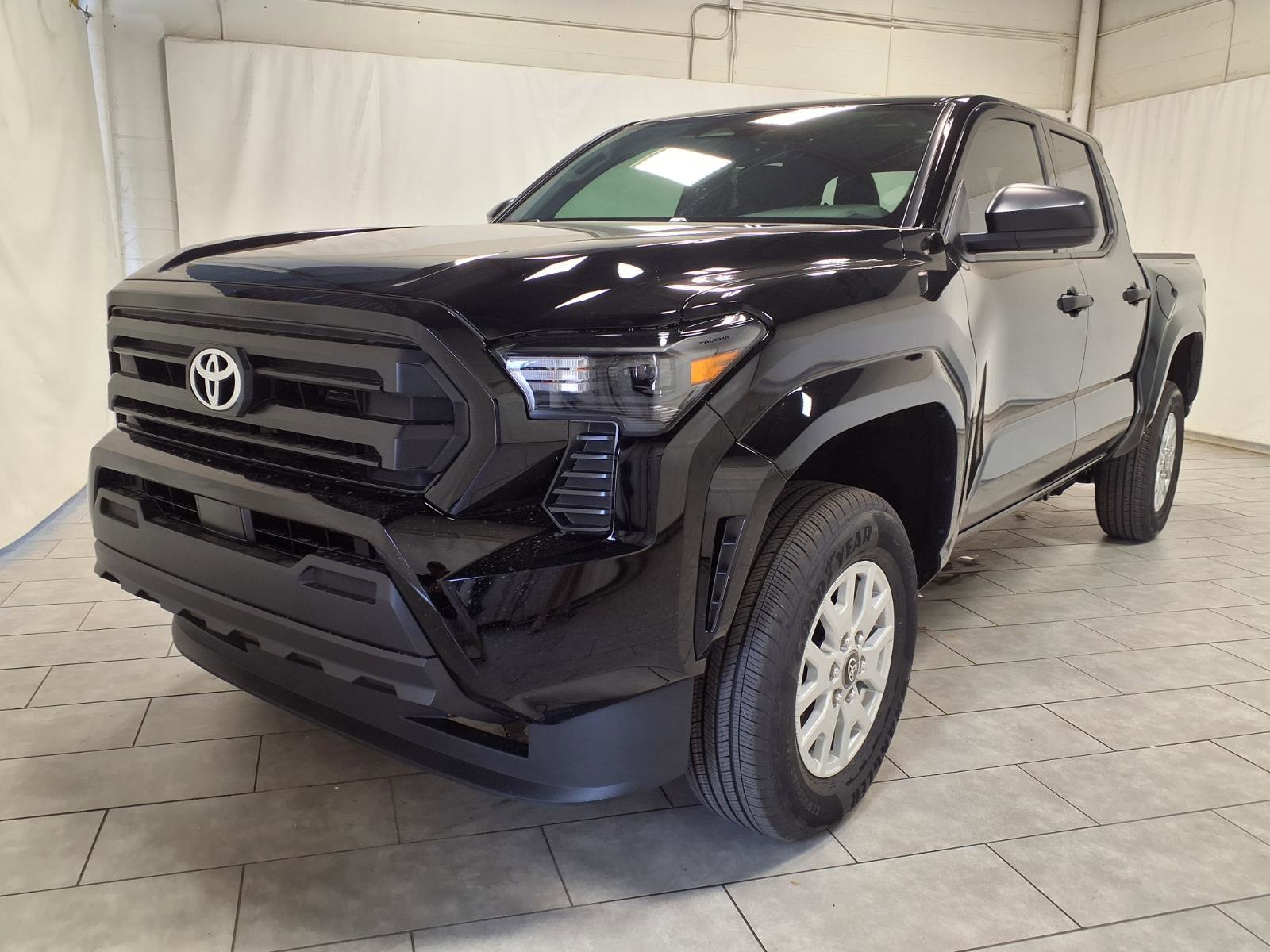 New 2026 Toyota Tacoma SR image 3