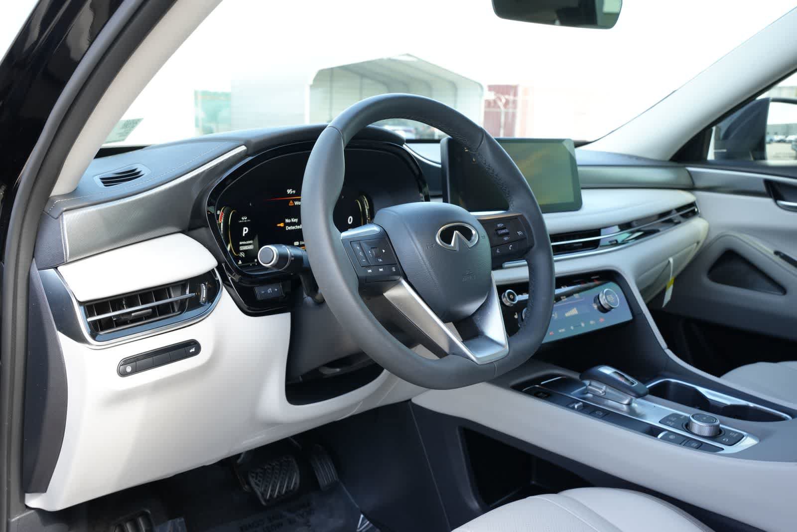 Certified 2026 INFINITI QX60 Pure w/ Cargo Package FWD image 15