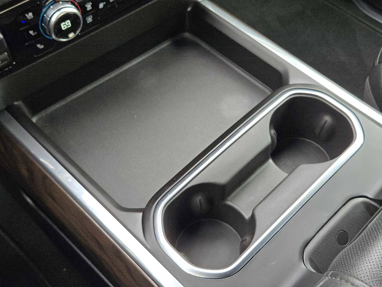 Certified 2025 GMC Sierra 2500 SLT w/ SLT Convenience Package image 21