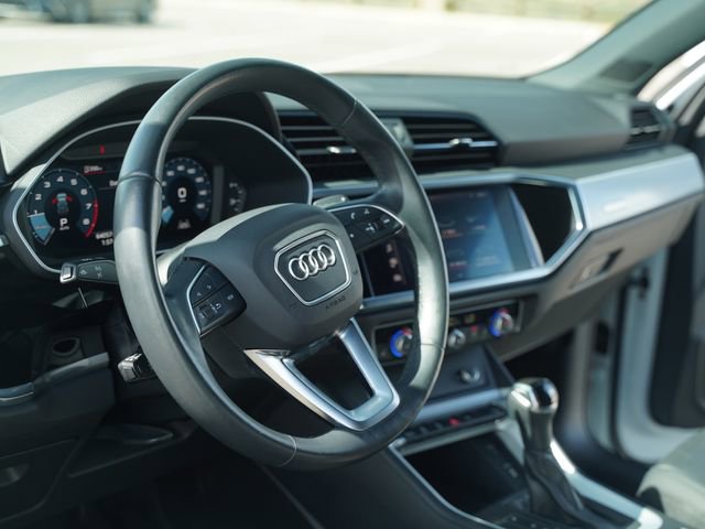 Used 2021 Audi Q3 2.0T Premium w/ Convenience Package image 28