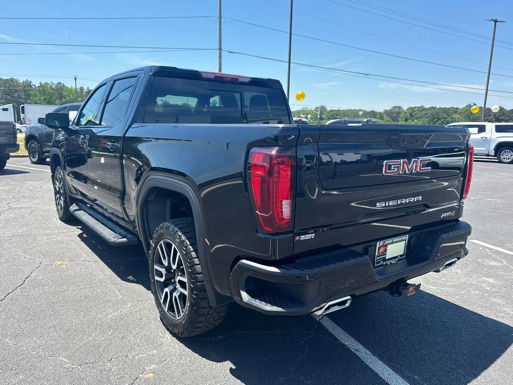 Used 2023 GMC Sierra 1500 AT4 w/ AT4 Premium Package AWD/4WD image 8