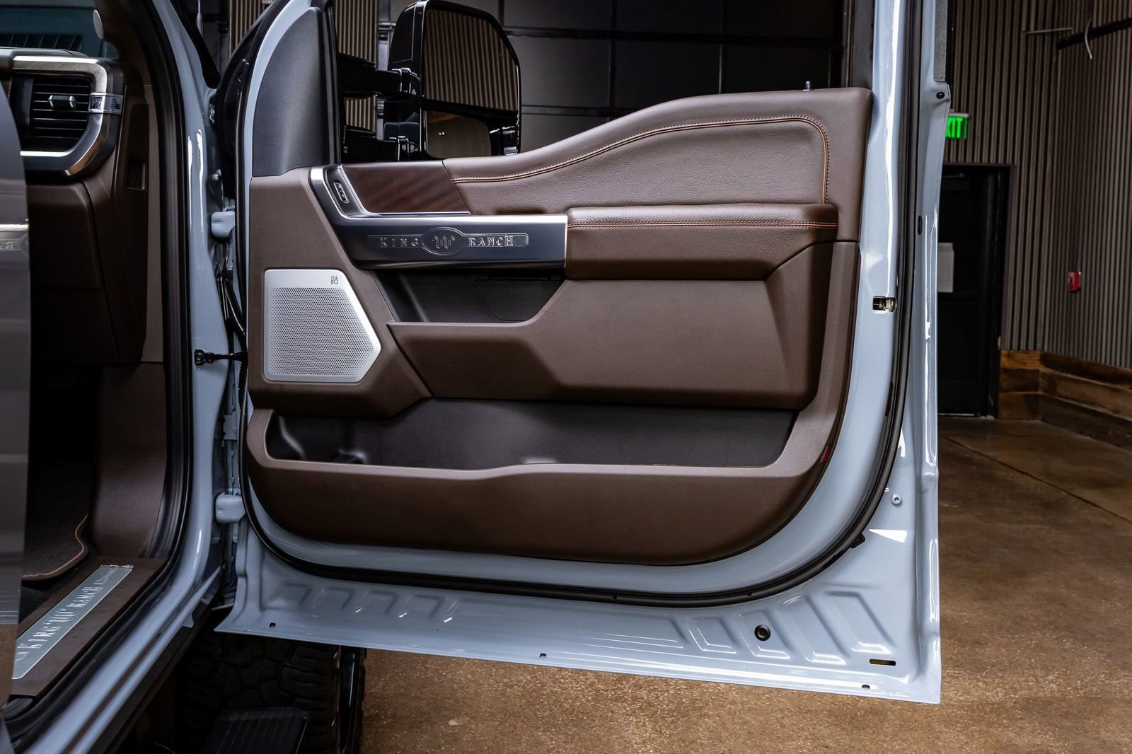 Used 2026 Ford F250 King Ranch AWD/4WD image 38