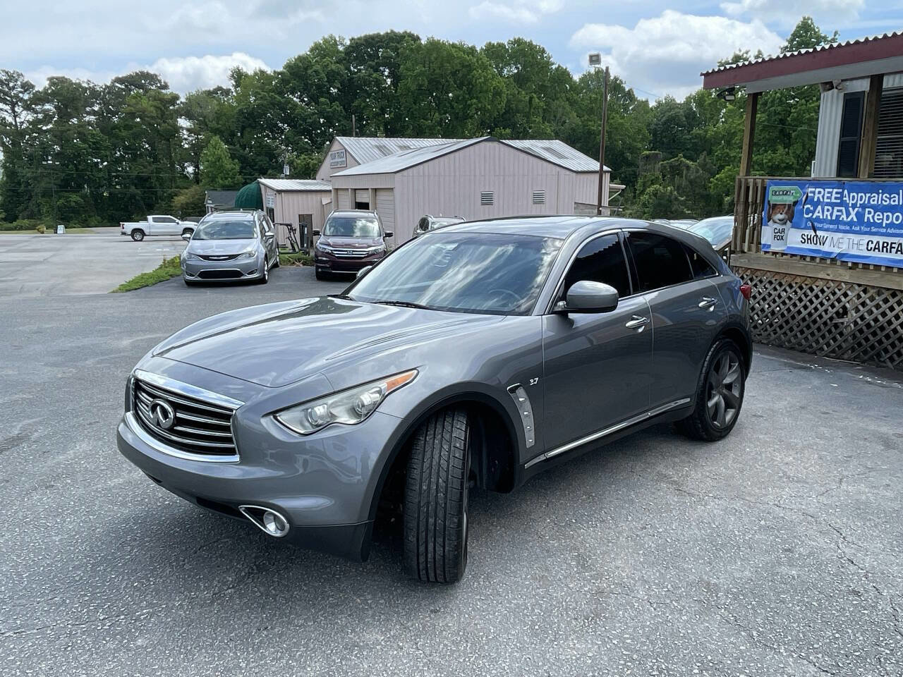 Used 2016 INFINITI QX70 2WD image 3