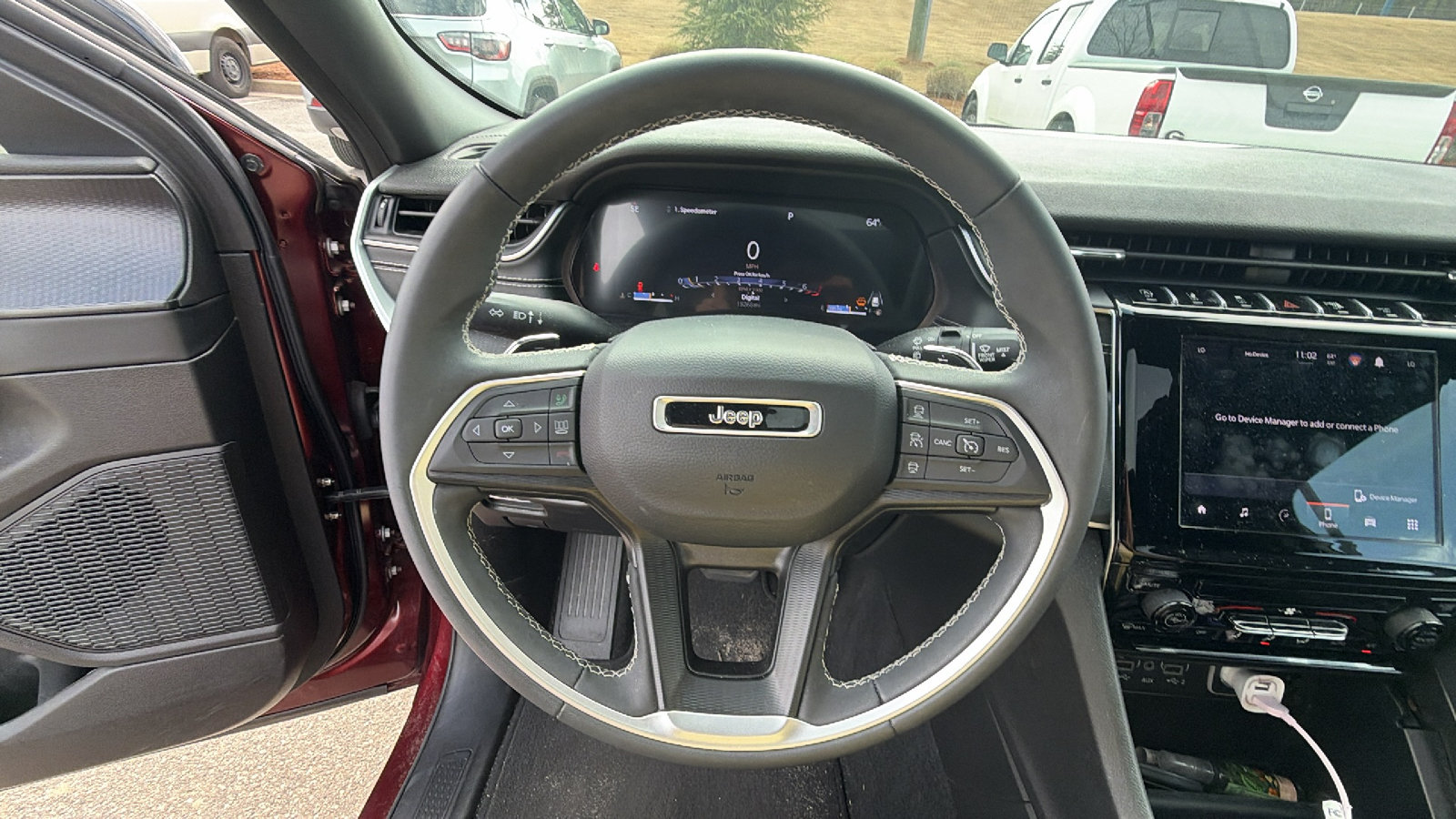 Used 2024 Jeep Grand Cherokee Laredo X AWD/4WD image 27