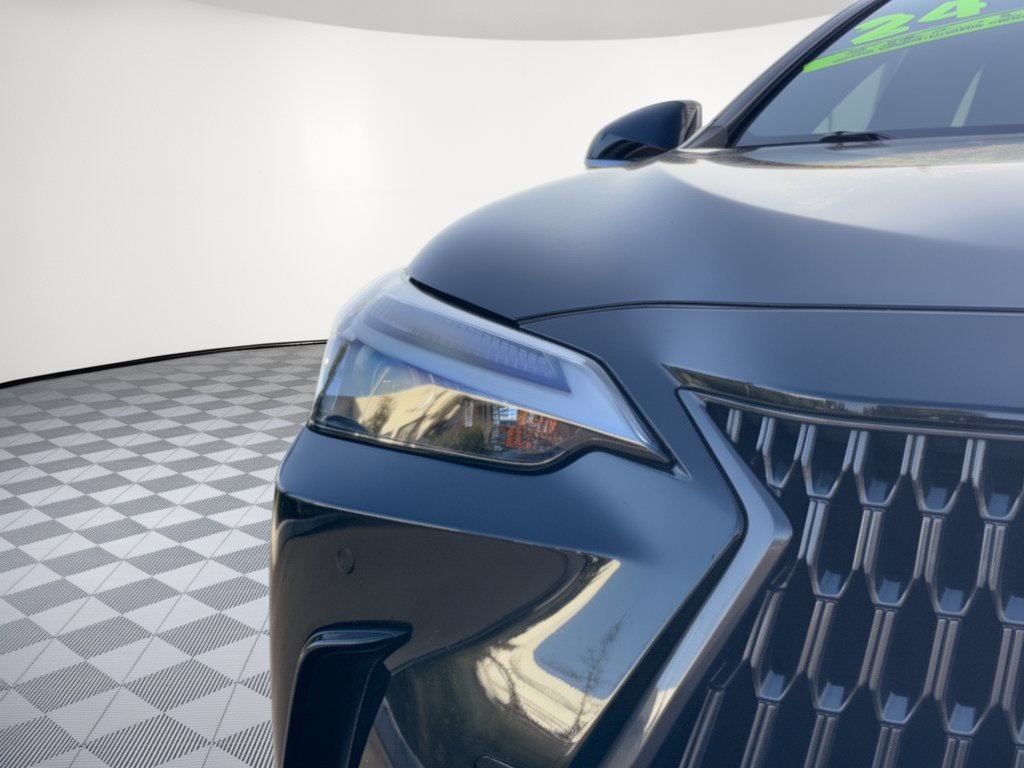 Used 2024 Lexus NX 350 AWD w/ Vision Package image 12