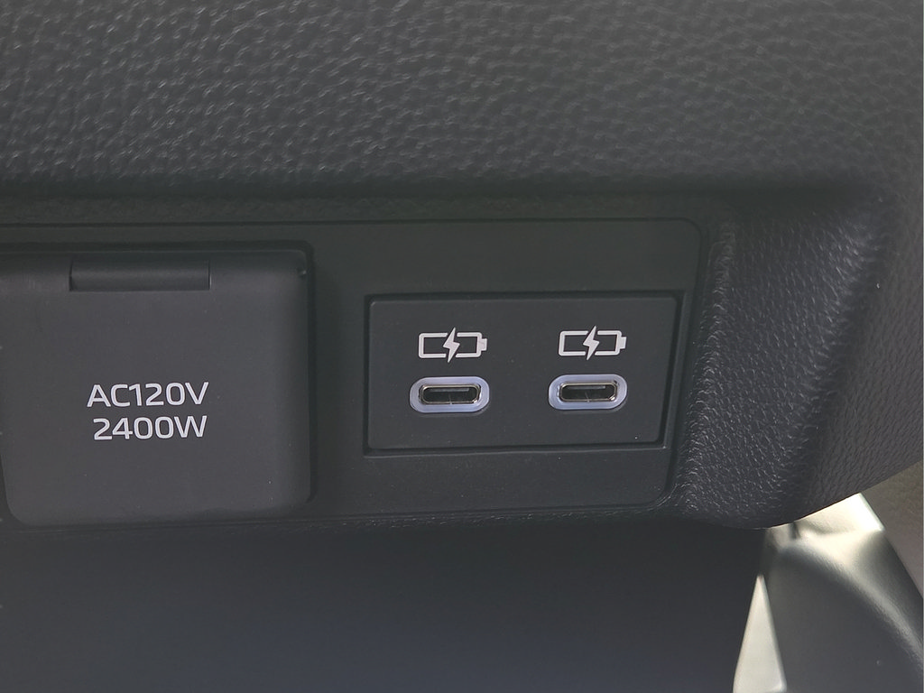 New 2026 Toyota Tacoma Limited AWD/4WD image 15