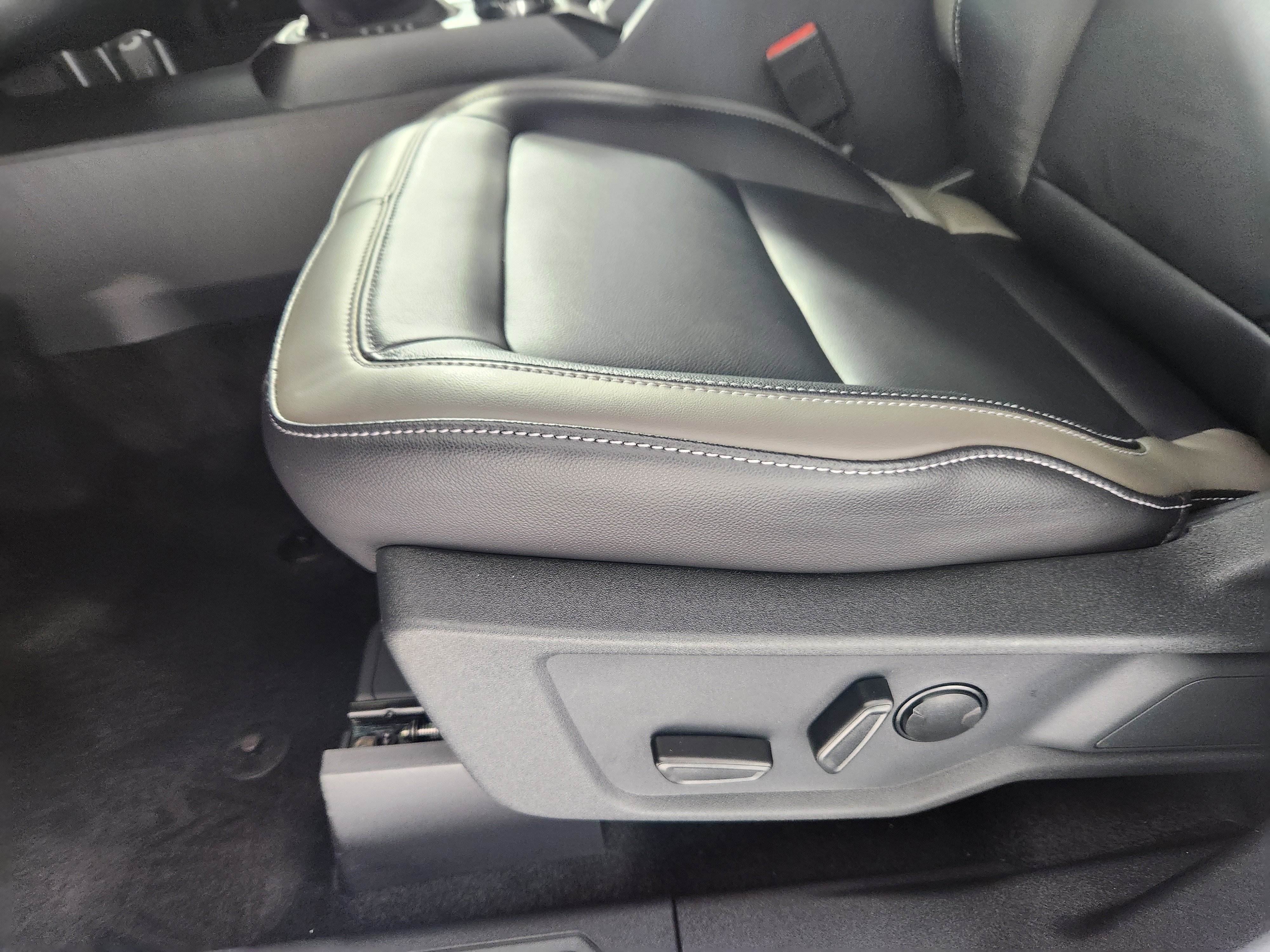 New 2025 Ford Bronco Outer Banks image 13