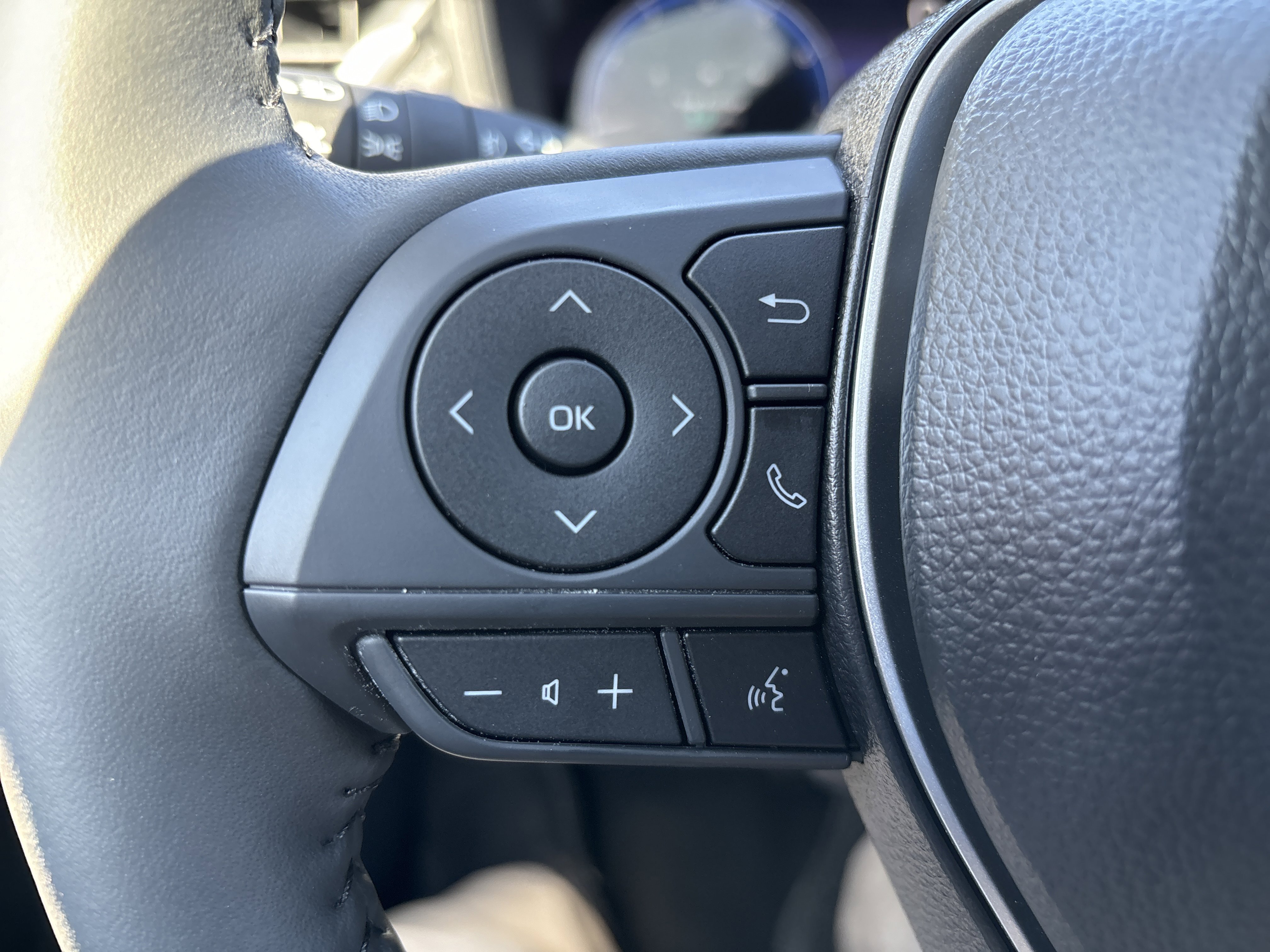 New 2026 Toyota Corolla Cross XLE image 18