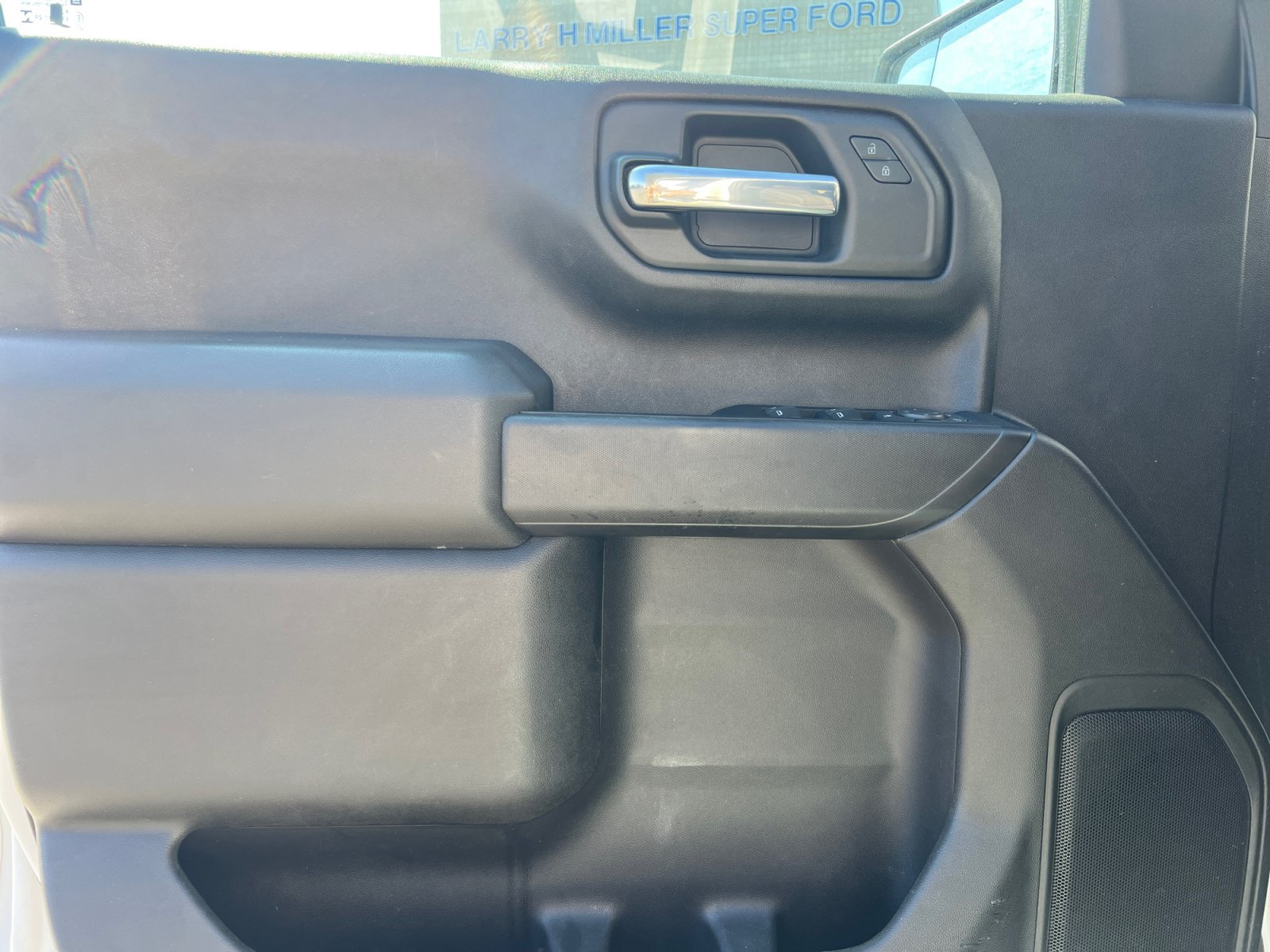 Used 2021 Chevrolet Silverado 1500 Custom w/ Safety Confidence Package AWD/4WD image 10