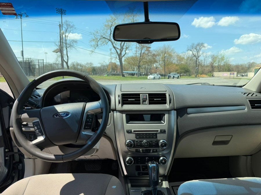 Used 2011 Ford Fusion Hybrid image 11