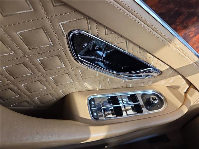 Used 2022 Bentley Continental GT AWD/4WD image 13