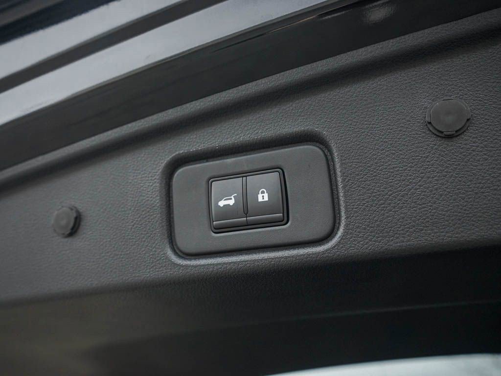 New 2025 Nissan Pathfinder Rock Creek image 9