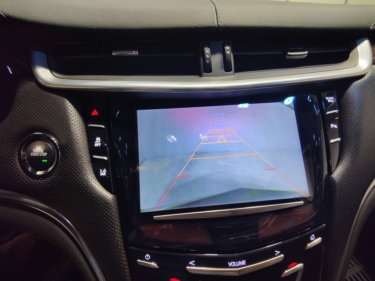 Used 2013 Cadillac XTS Luxury w/ Driver Awareness Package AWD/4WD image 43
