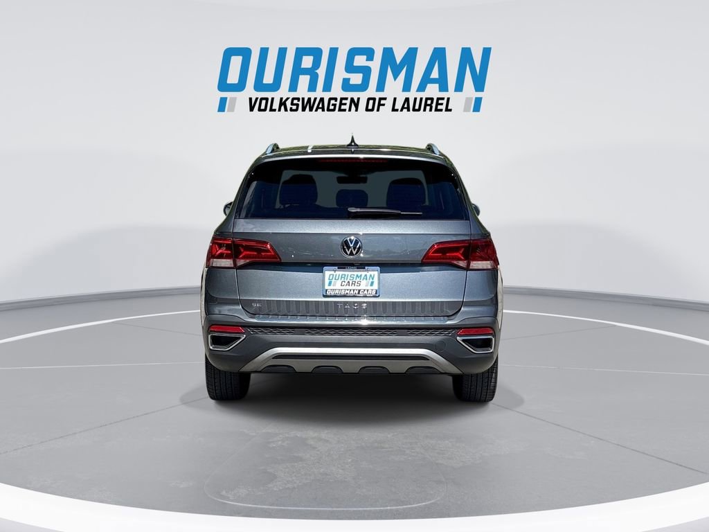 Used 2023 Volkswagen Taos SE w/ Black Wheel Package FWD image 7