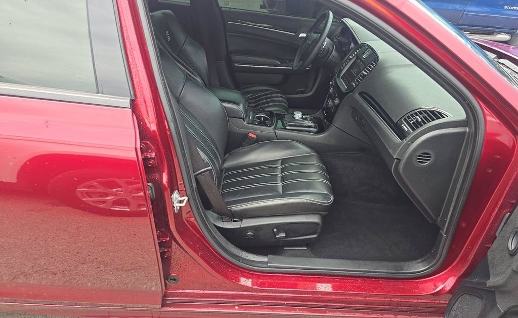 Used 2022 Chrysler 300 S RWD image 14