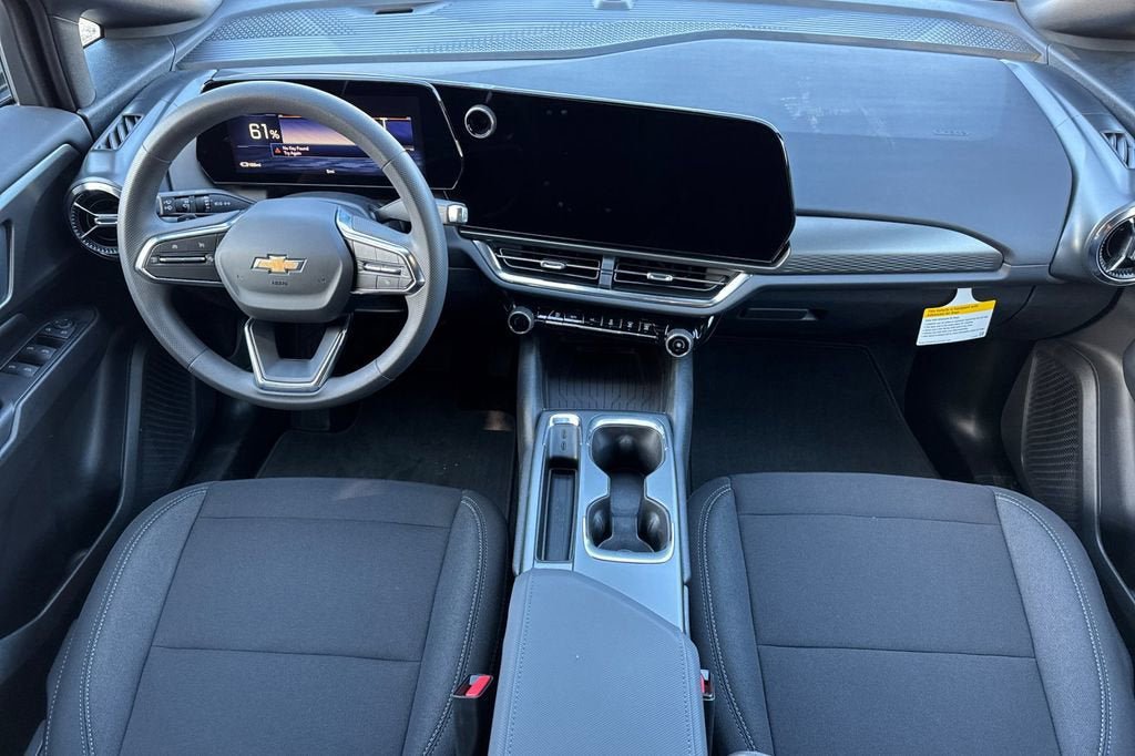 New 2026 Chevrolet Equinox EV LT w/ LPO, Blackout Package image 13