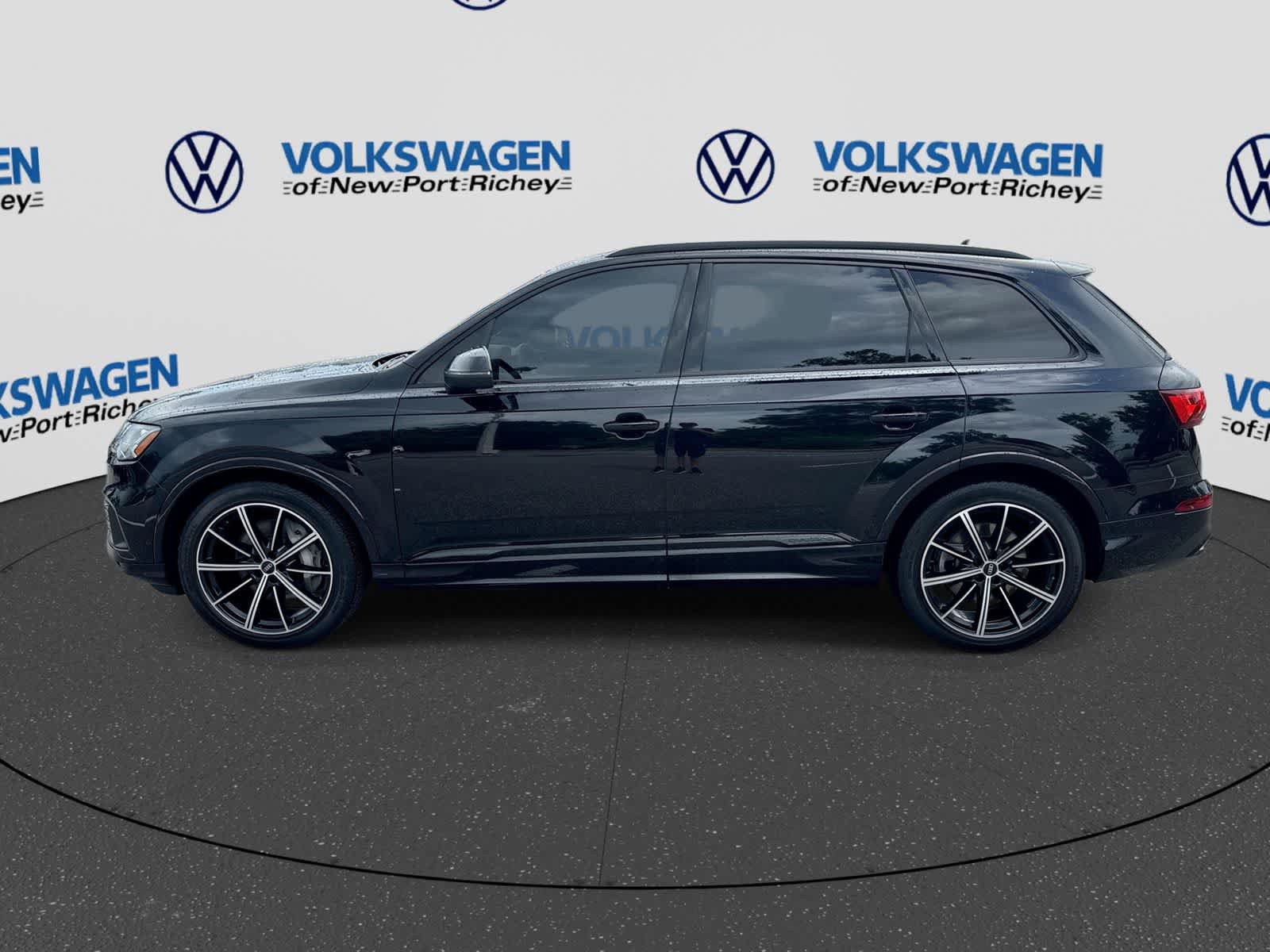 Used 2021 Audi Q7 3.0T Prestige w/ Prestige Package AWD/4WD image 11