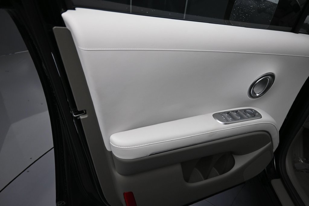 Certified 2026 Hyundai Palisade SE FWD image 13