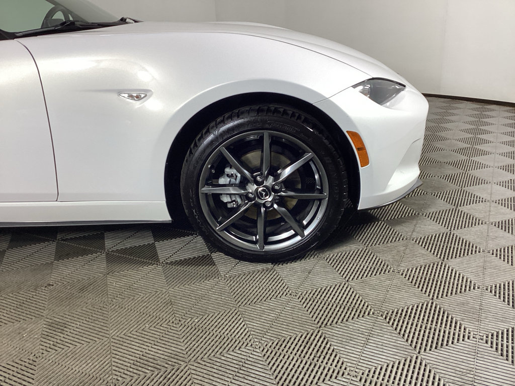 Used 2016 MAZDA MX-5 Miata Grand Touring RWD image 7