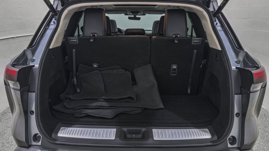 Used 2023 INFINITI QX60 Luxe w/ Cargo Package image 9