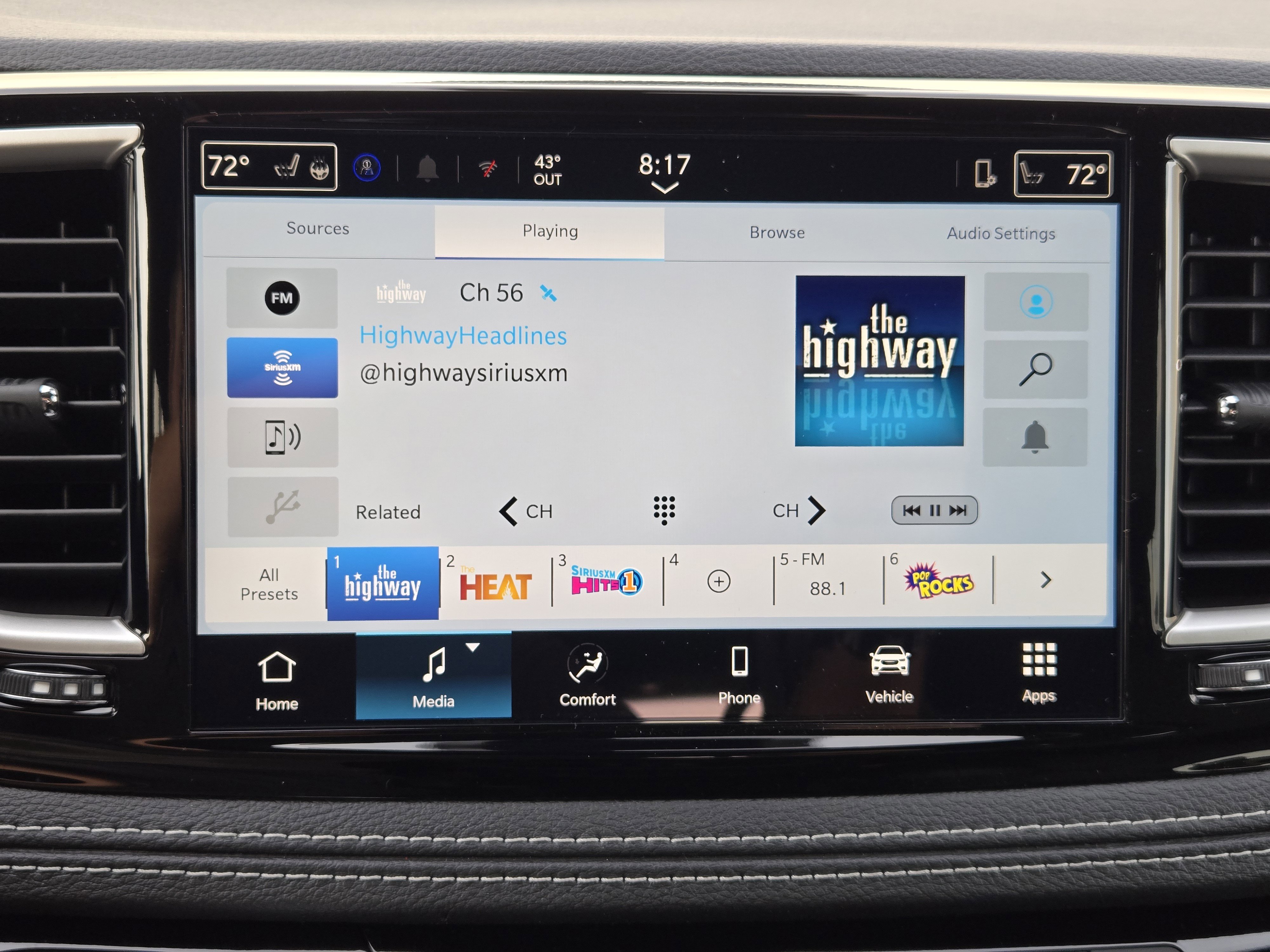 New 2026 Chrysler Pacifica Select image 13