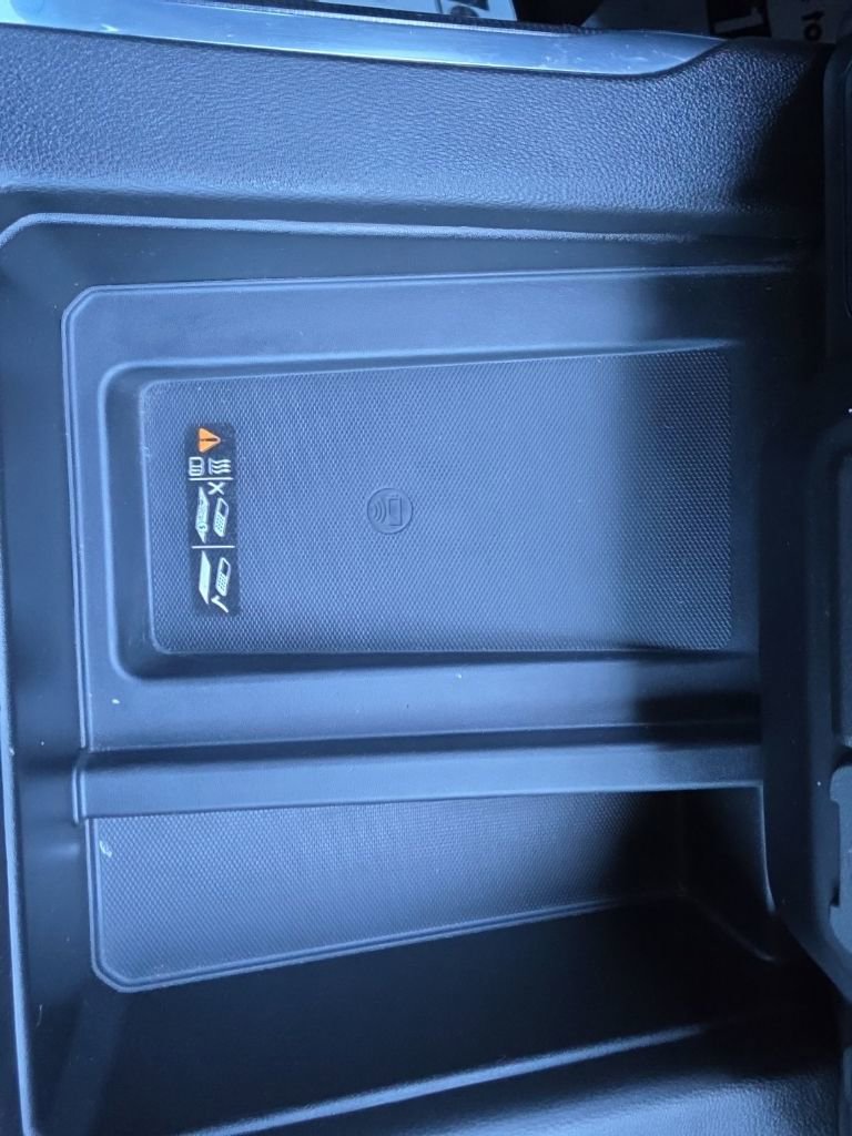 Used 2020 GMC Sierra 2500 AT4 w/ AT4 Premium Package image 23