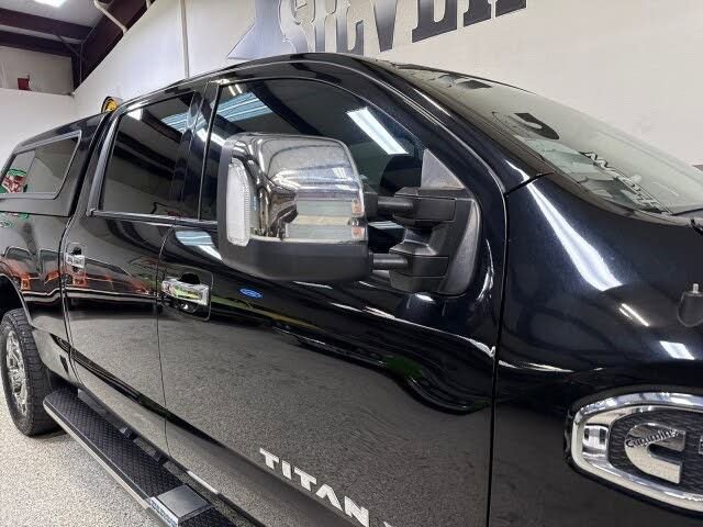 Used 2018 Nissan Titan SL w/ Chrome Package AWD/4WD image 70