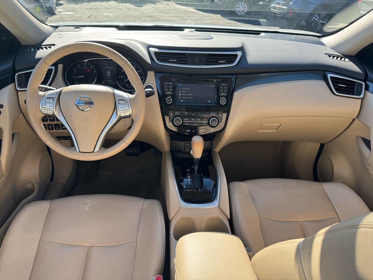 Used 2015 Nissan Rogue SL w/ SL Premium Package image 21