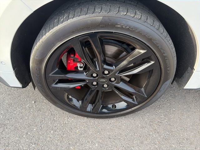 Used 2024 Ford Edge ST w/ Equipment Group 401A image 10