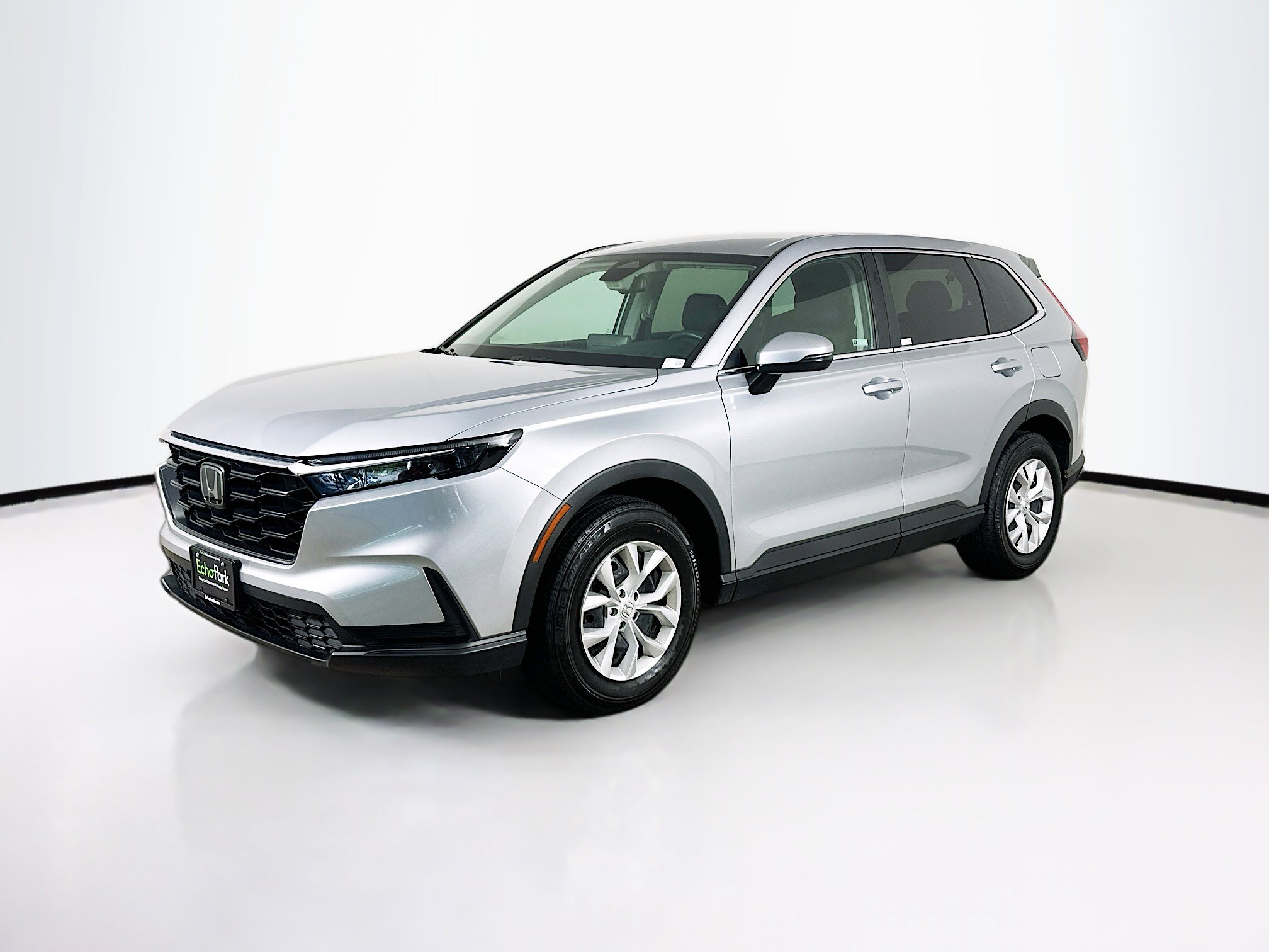 Used 2025 Honda CR-V LX image 3