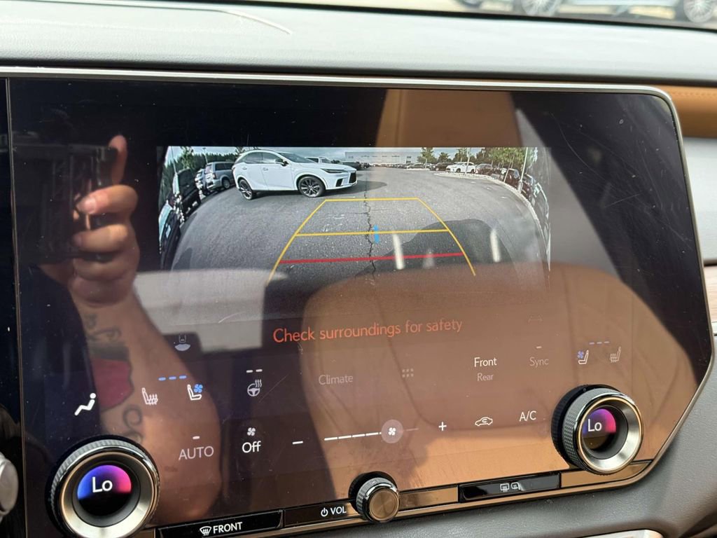 Used 2023 Lexus RX 350 Premium image 11