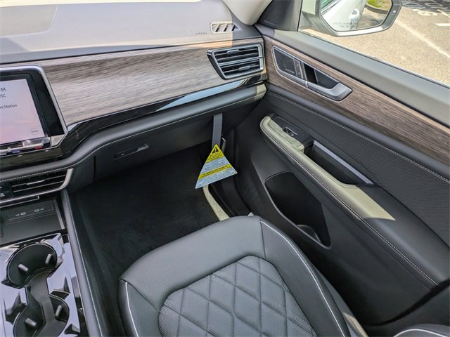 New 2026 Volkswagen Atlas SEL Premium R-Line image 17