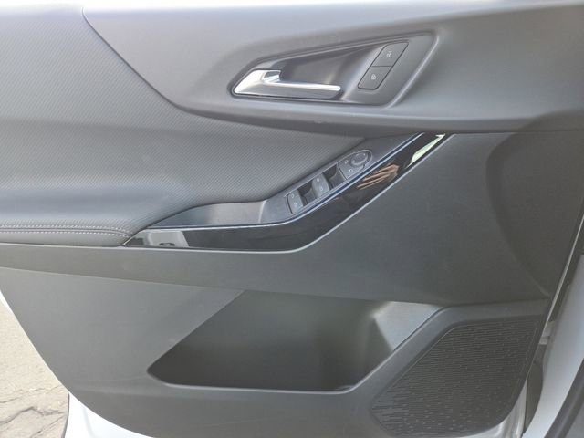 New 2026 Chevrolet Equinox LT w/ Safety and Technology Package FWD image 31