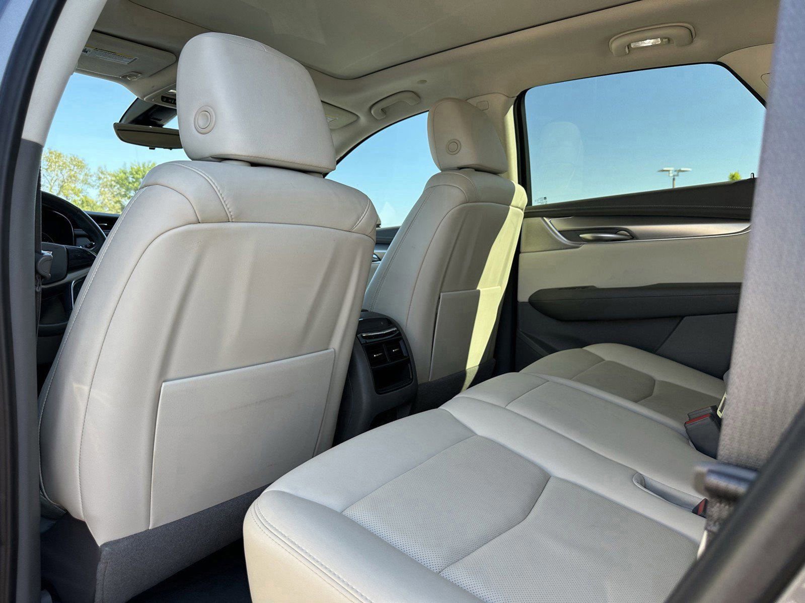 Used 2021 Cadillac XT5 Premium Luxury image 20