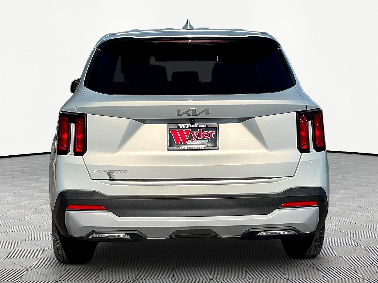 New 2026 Kia Sorento LX FWD image 5