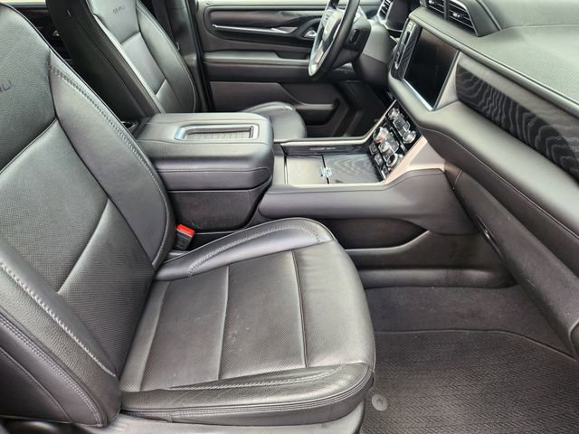Used 2024 GMC Yukon Denali image 11