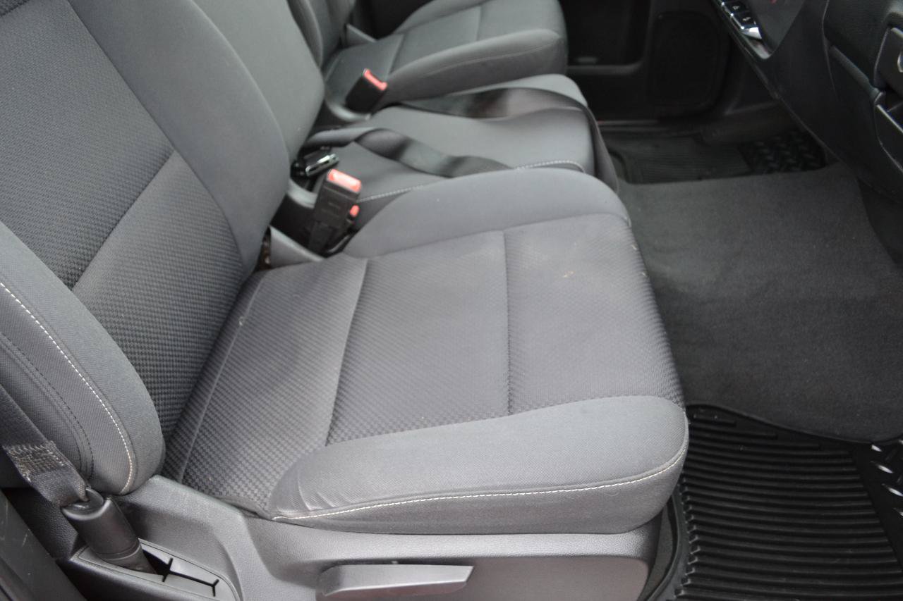 Used 2018 Chevrolet Silverado 1500 LT w/ Texas Edition AWD/4WD image 29