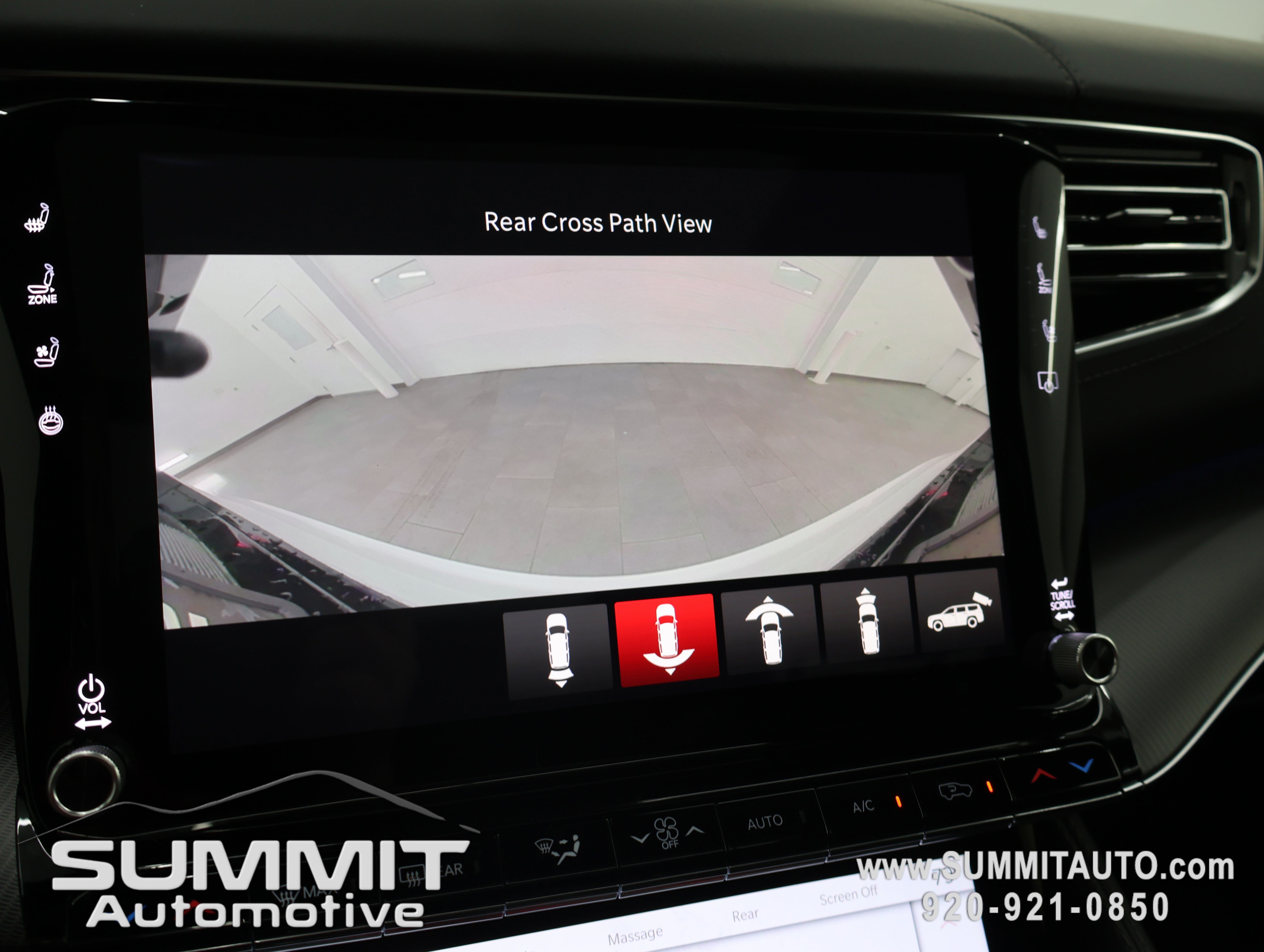 New 2026 Jeep Grand Wagoneer Summit AWD/4WD image 18