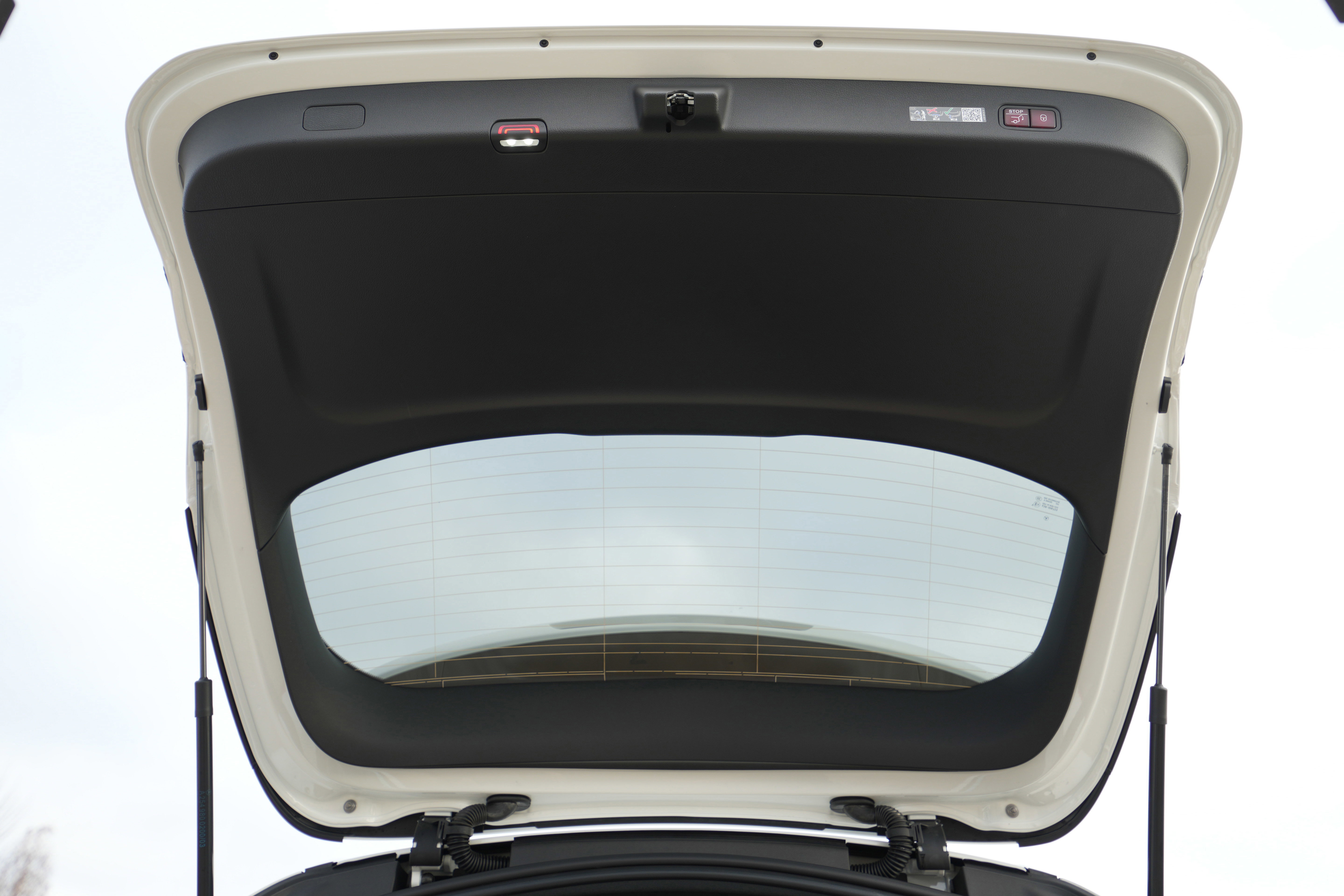 New 2026 Mercedes-Benz GLC 300 4MATIC image 18