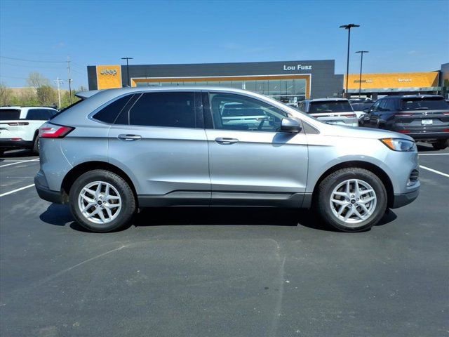 Used 2023 Ford Edge SEL w/ Convenience Package image 28