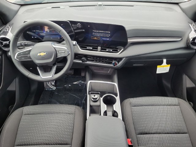 New 2026 Chevrolet Equinox LT w/ Safety and Technology Package FWD image 11