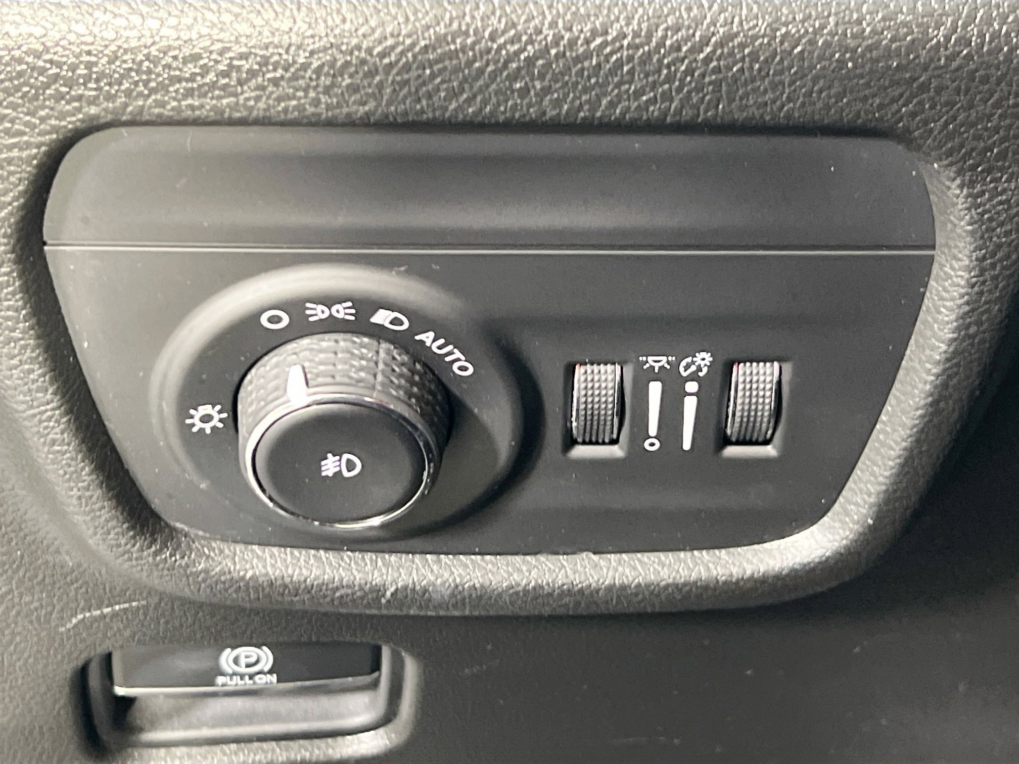 Used 2021 Jeep Grand Cherokee L Limited w/ Trailer Tow Group (B) image 10