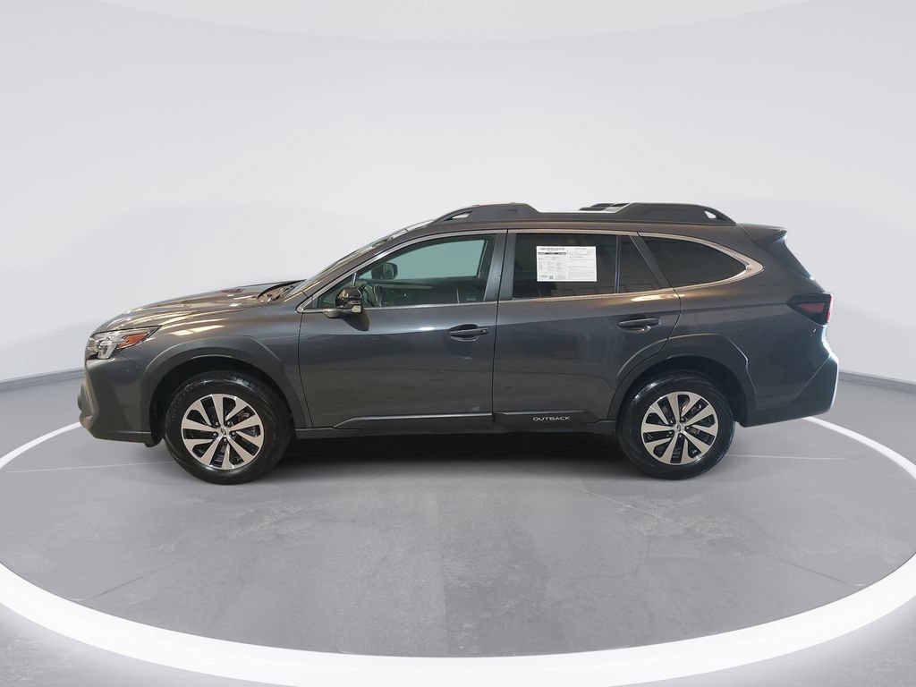 Used 2024 Subaru Outback Premium AWD/4WD image 8
