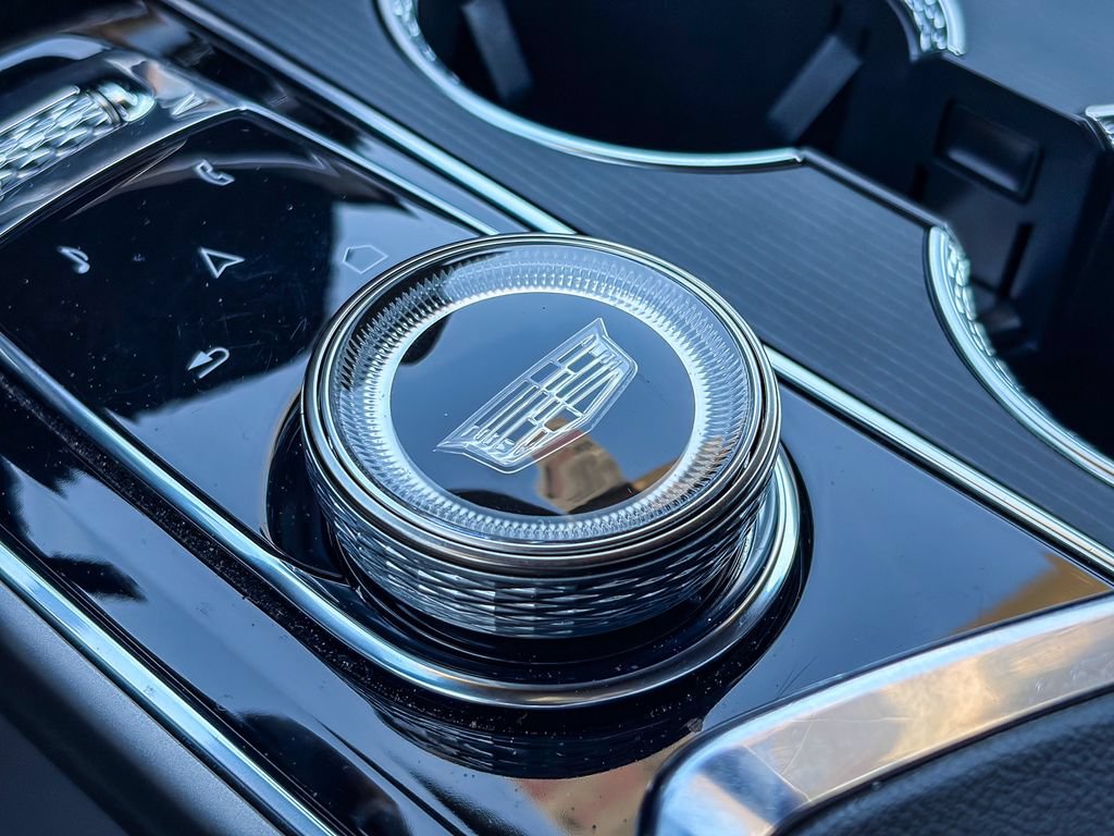 Certified 2024 Cadillac Lyriq Luxury RWD image 27